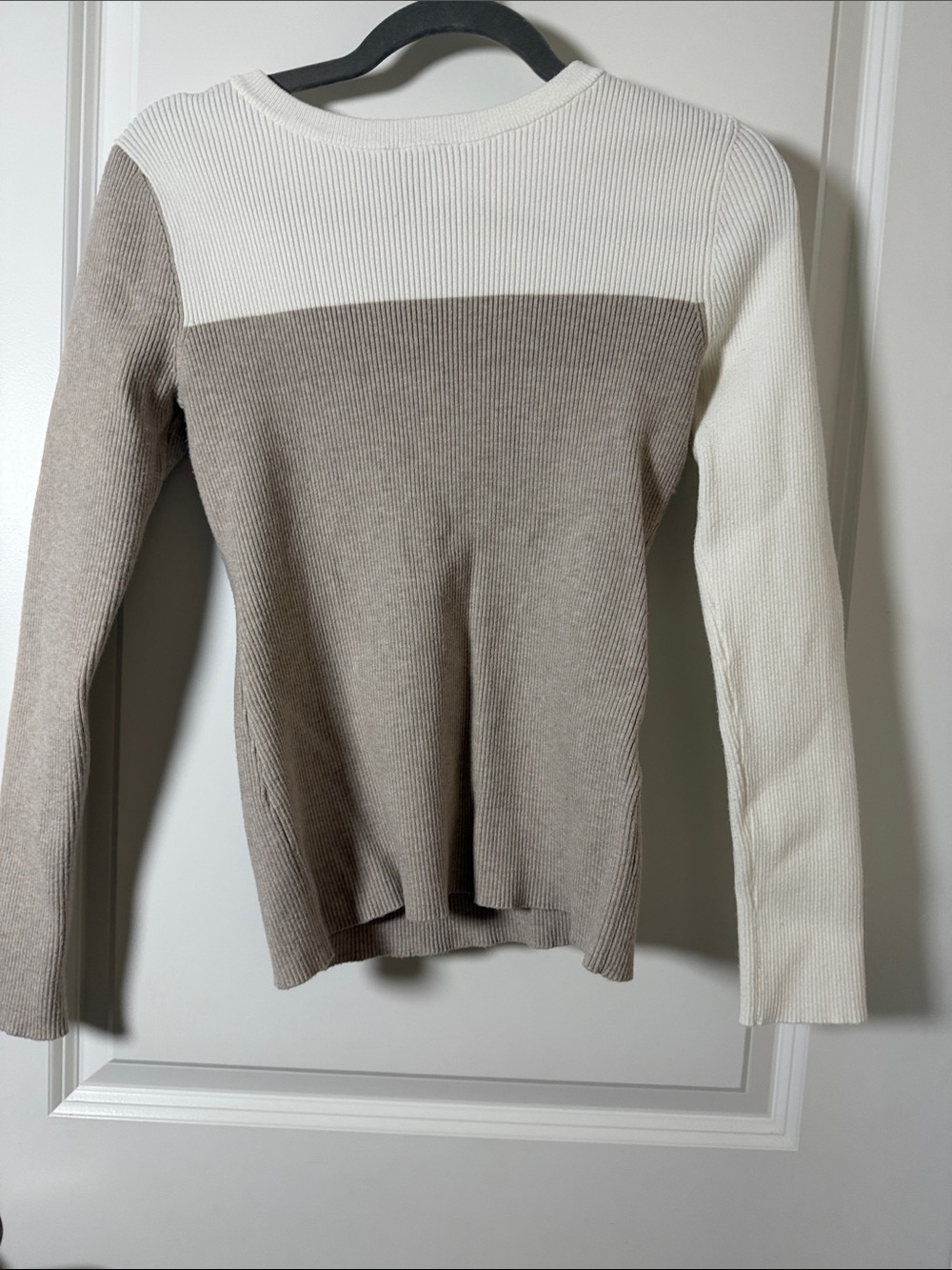 White House Black Market Colorblock Ribbed Crewneck Sweater - Cream & Taupe
